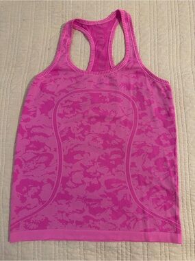 Lululemon Hot Pink Swiftly Seamless Racerback Tank Camo Jacquard size 10